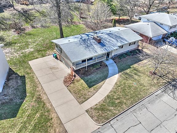 4th image of 681 W Karen Ct