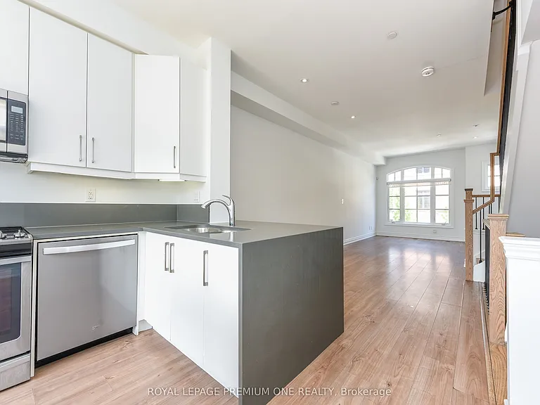 19 Salvador Allende Ct — Photo 12