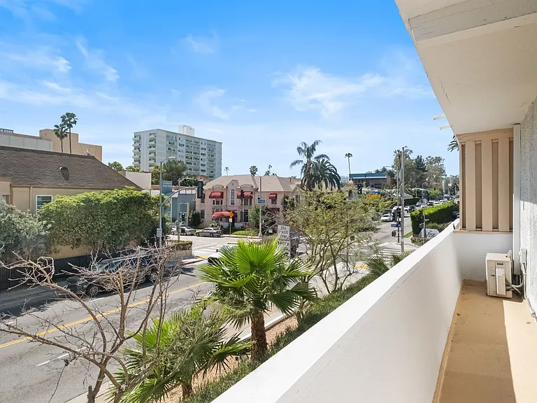 6871 Franklin Ave - Hollywood Cozmo — Photo 72