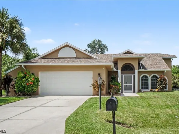 405 Poinsettia Ave, Lehigh Acres, FL 33972