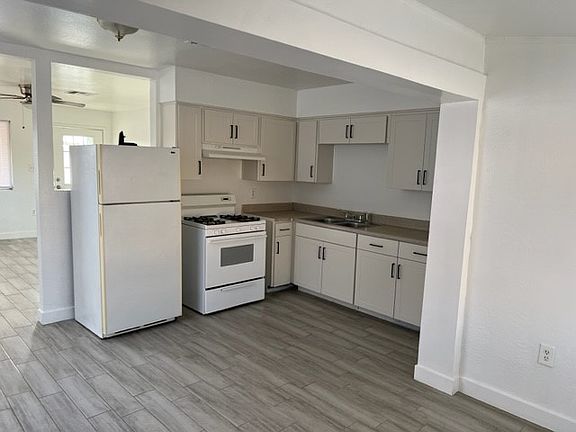 Kitchen_04062023