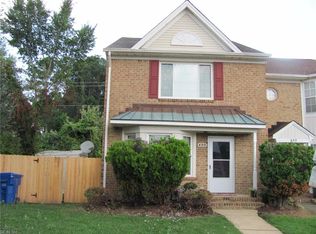 400 Troon Chas, Virginia Beach, VA 23462