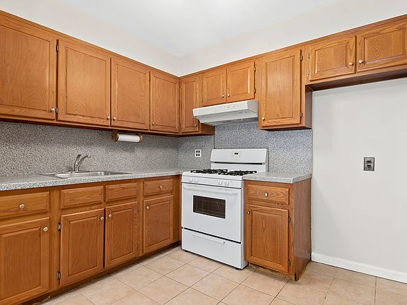3rd image of 63-66 72nd St #1