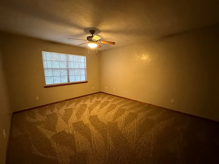 4130 Stag Run Ct — Photo 8