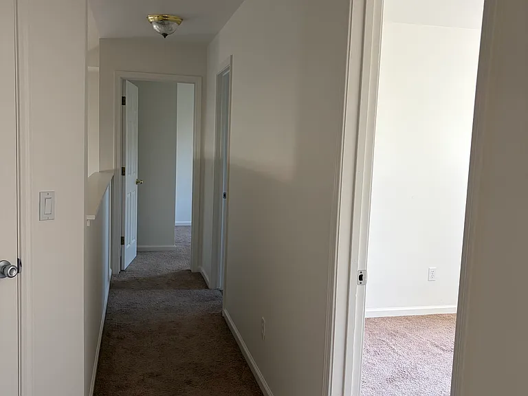 2233 Humboldt Ave — Photo 13