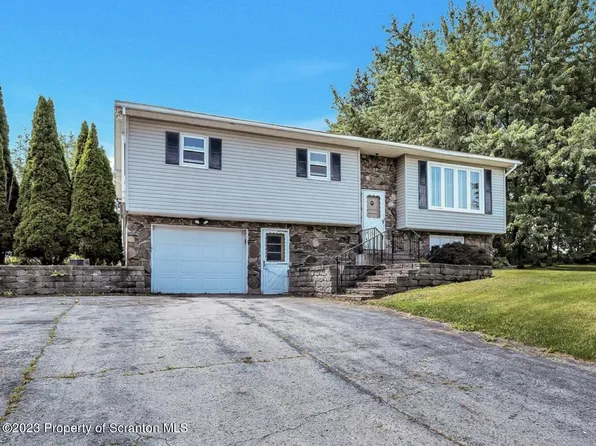 120 Highpoint St, Carbondale, PA 18407