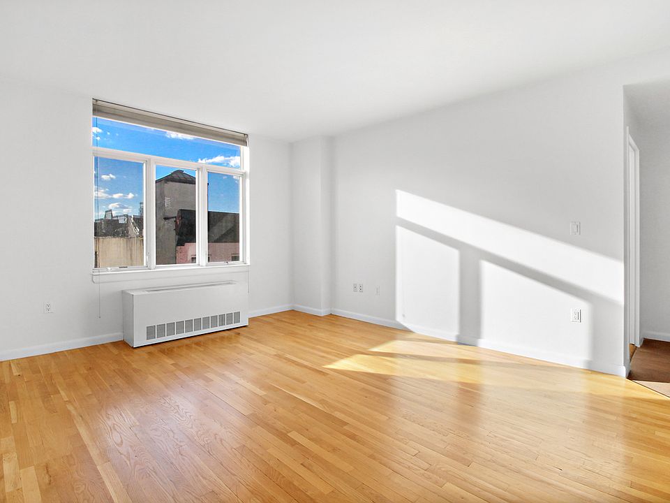 1st image of 54 Orchard St
