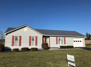 256 W Bailey Rd, Lewisburg, WV 24901