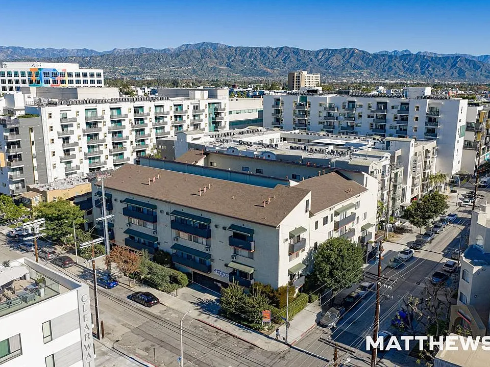 Las Casitas Apartments