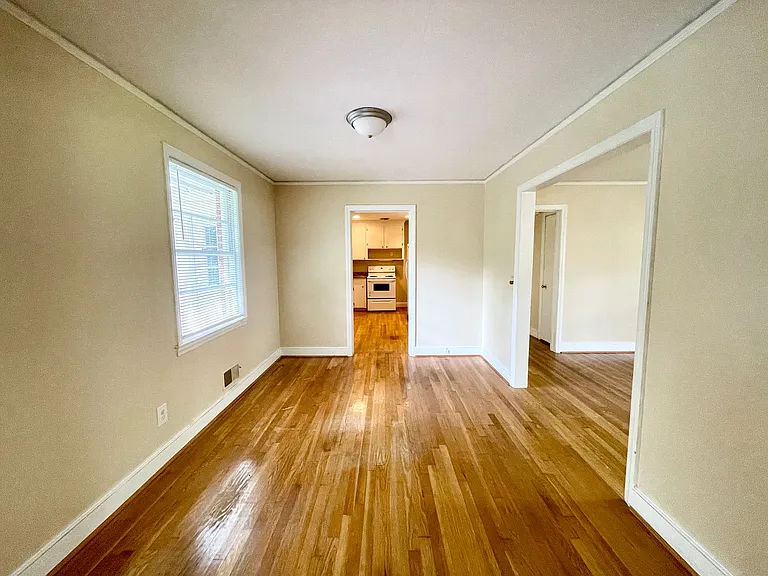 5906 Pine Valley Rd — Photo 7