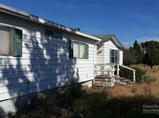 16727 SW Chinook Dr, Crooked River Ranch, OR 97760