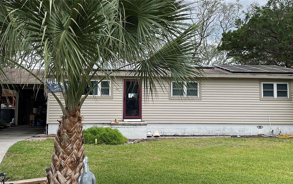 1st image of 1403 Highland Dr