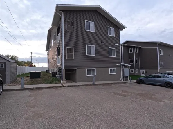 UNIT 101-221 Main STREET S, Moose Jaw, SK S6H 4R6