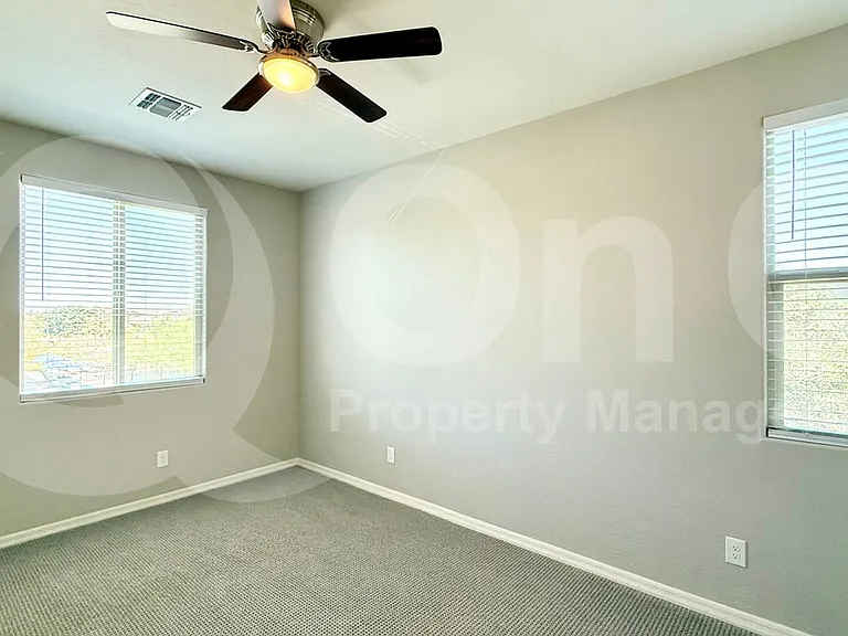 3749 E Stiles Ln — Photo 12