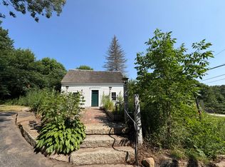 967 Quaker Ridge Rd, Casco, ME 04015