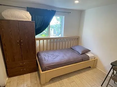 Sierra Dr — Photo 2