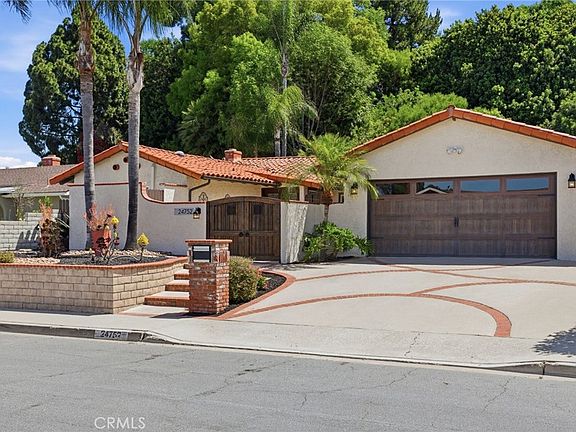 2nd image of 24752 San Andres Ln