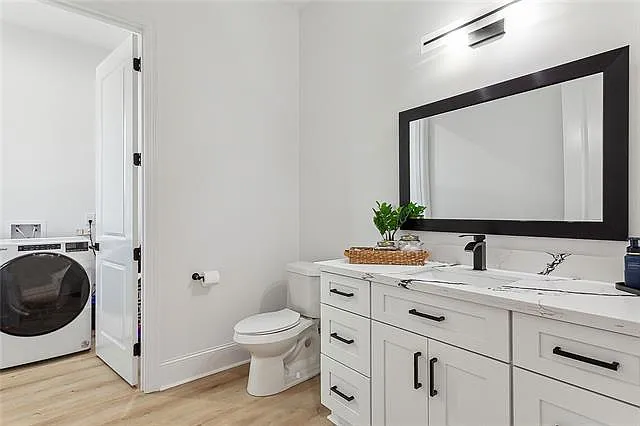 286 Lowe St — Photo 27