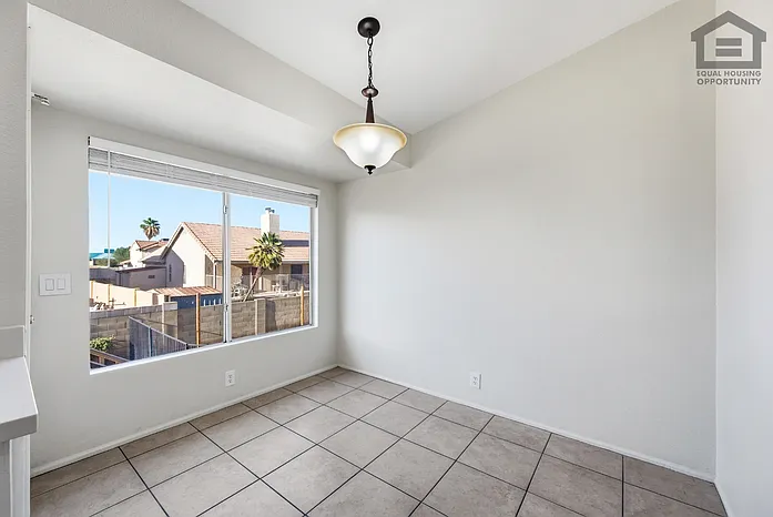 7202 W Corrine Dr — Photo 16