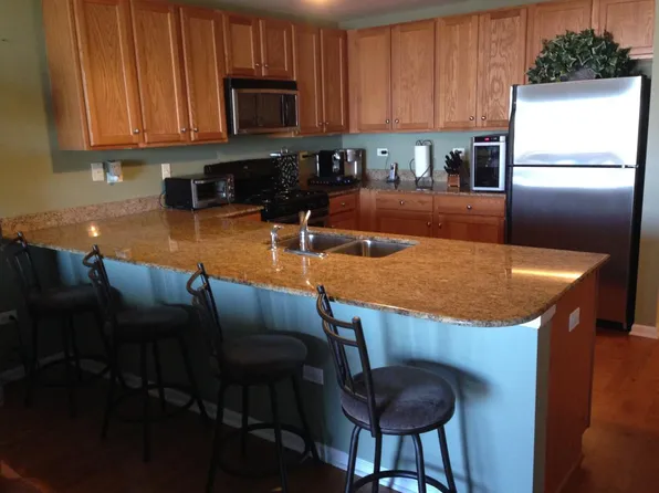 6400 N Northwest Hwy APT 303, Chicago, IL 60631