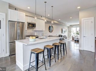 215 Randolph Pl NE #2, Washington, DC 20002