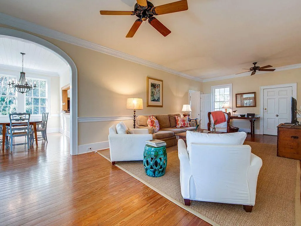 70 White House Ln — Photo 4