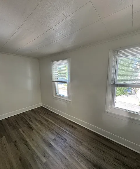306 Walnut St — Photo 23