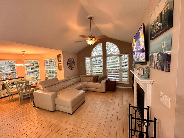 875 Windover Ct #51-D — Photo 19