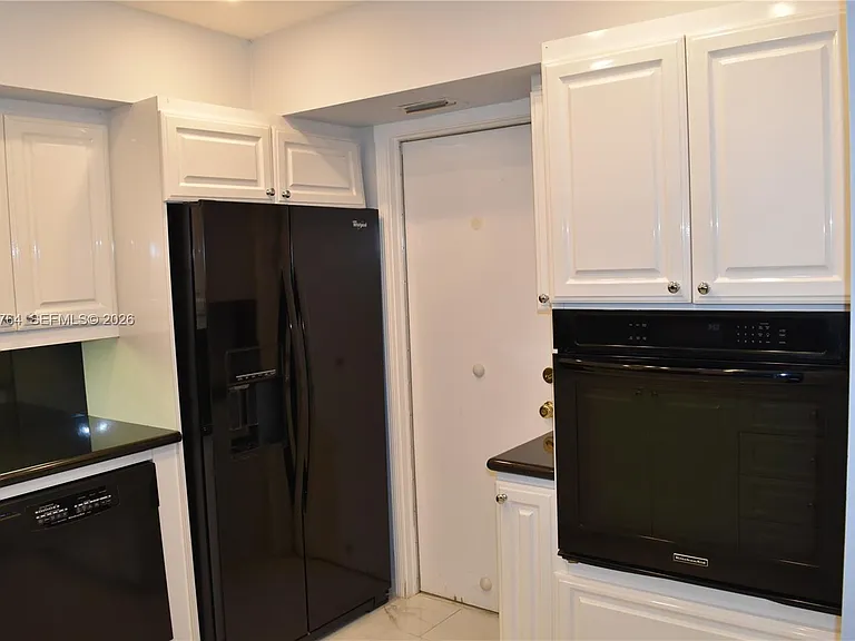 1881 Middle River Dr #402 — Photo 11