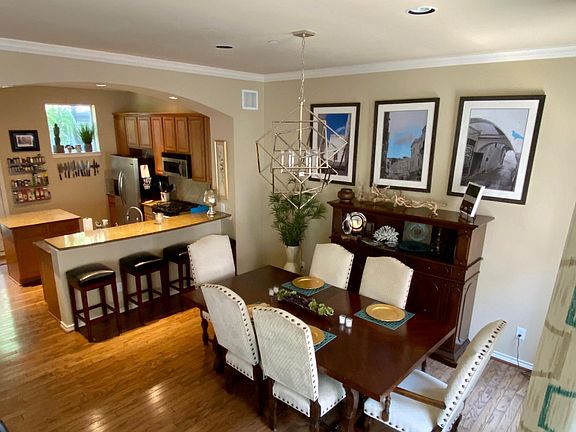 5th image of 4327 Buena Vista St APT 1-3