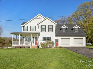 2445 Honey Creek Ave NE, Ada, MI 49301