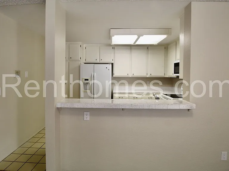 6747 Friars Rd #132 — Photo 6