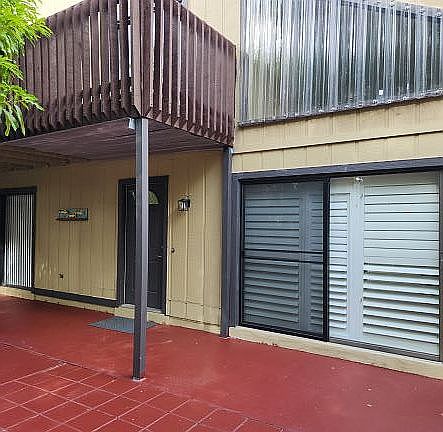 Front entrance  patio area