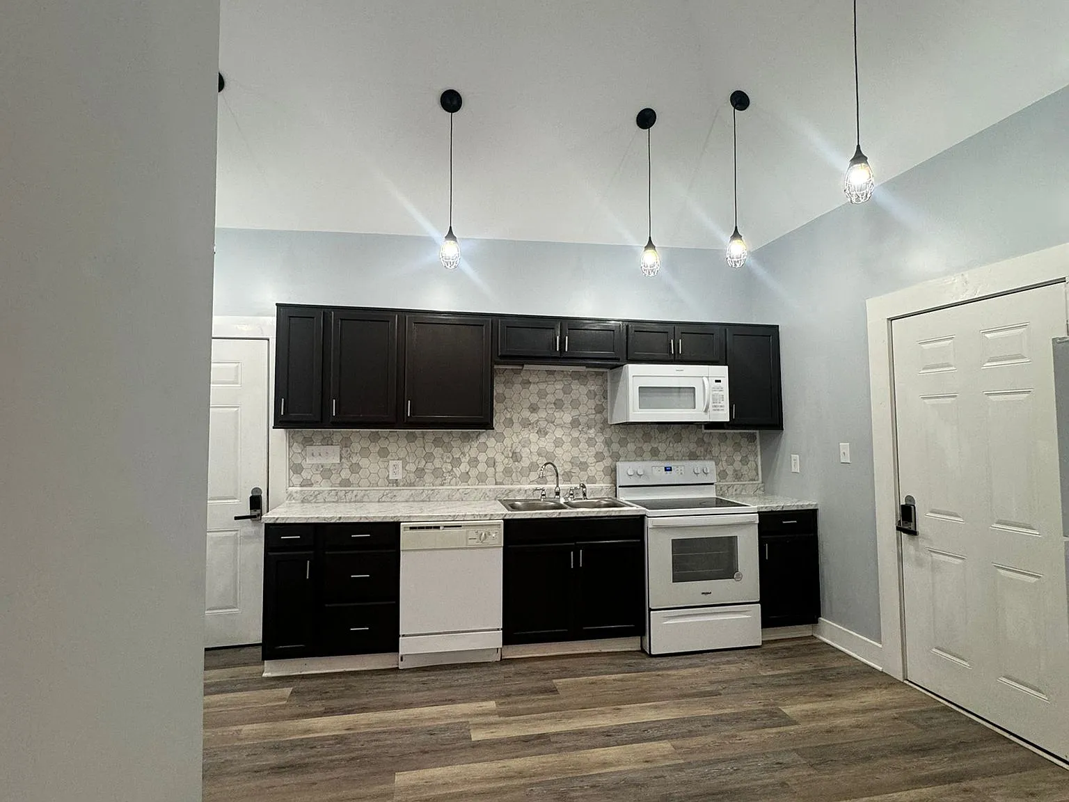 2 bed, 1508 sqft, $1,200 — Photo 1