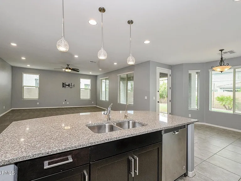 4374 E Mesquite St — Photo 17