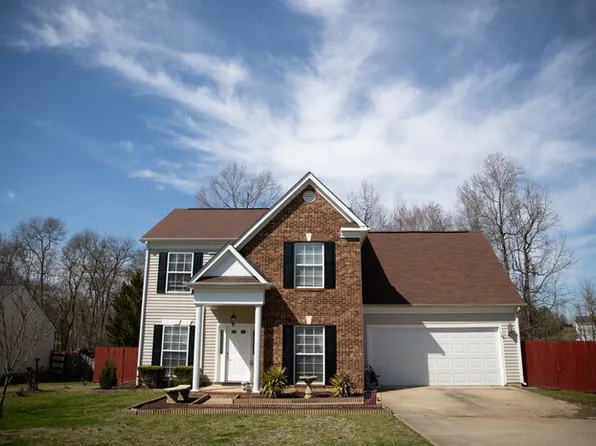 176 W Walnut Ave, Mount Holly, NC 28120