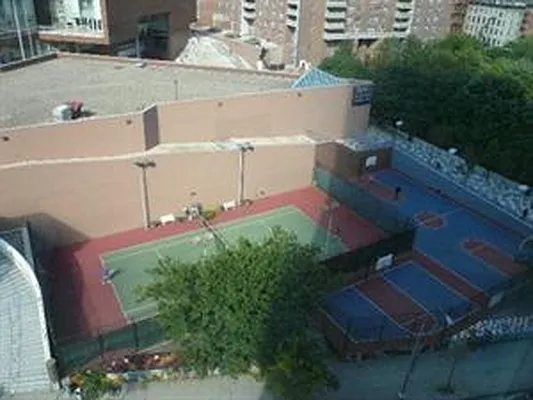 Rented by Douglas Elliman | media 38