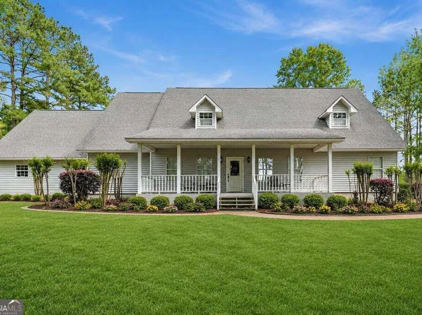 2811 Lullwater Rd, Tifton, GA 31794