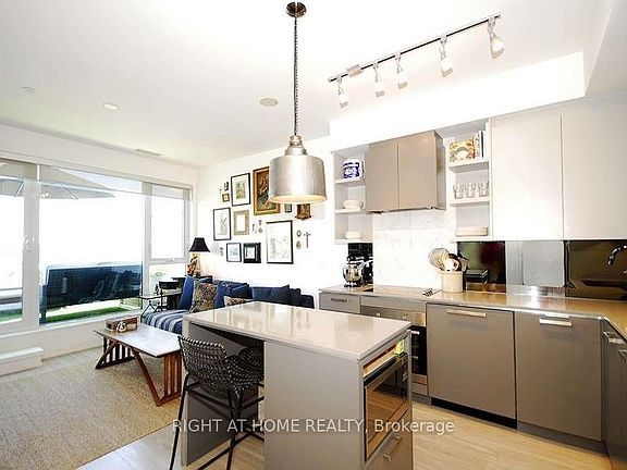 4th image of 1830 Bloor St W #907