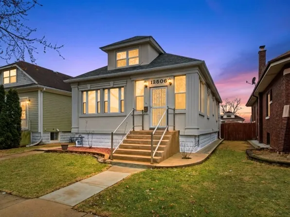 12506 Elm St, Blue Island, IL 60406