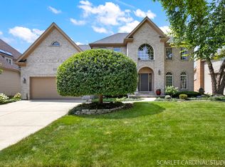2124 Leverenz Rd, Naperville, IL 60564