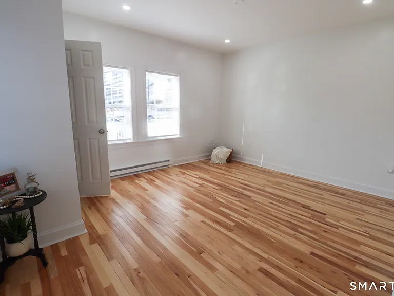 198 Montauk Ave #2 — Photo 10