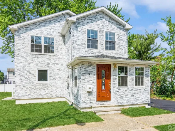 3 Jacobson St, Sayreville, NJ 08872