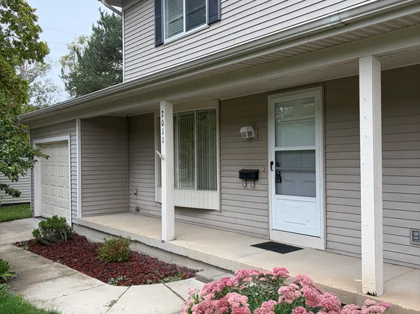 2011 Barritt St, Lansing, MI 48912