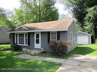 6408 Rosedale Rd, Lansing, MI 48911