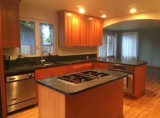 11532 9th Ave NE, Seattle, WA 98125