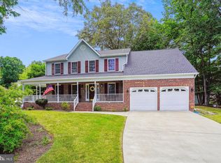 6108 Fox Point Rd, Fredericksburg, VA 22407
