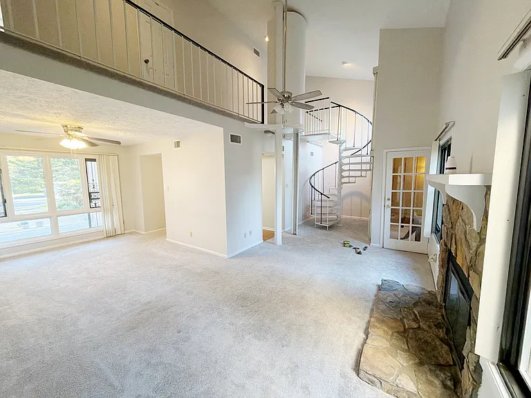9529 Hidden Oak Way #5B — Photo 6