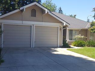 7605 N 8th St, Fresno, CA