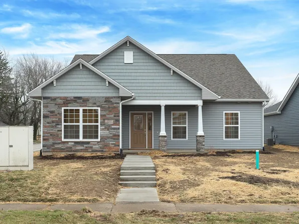 1257 E Wabash St, Frankfort, IN 46041